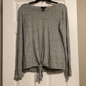 Cute grey long sleeve top